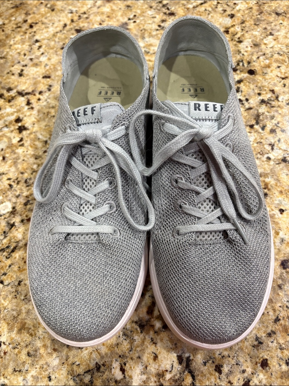 Reef Men’s Gray Knit Lace-Up Sneakers